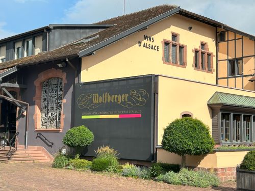Wolfberger cave Eguisheim